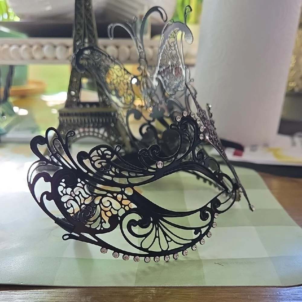 Intricate Black Metal Filigree Masquerade Mask